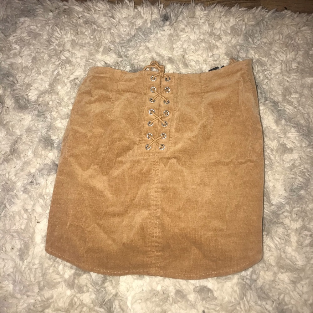 Forever21 size small skirt